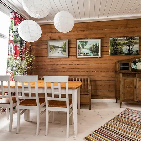 Pikisaari 2*